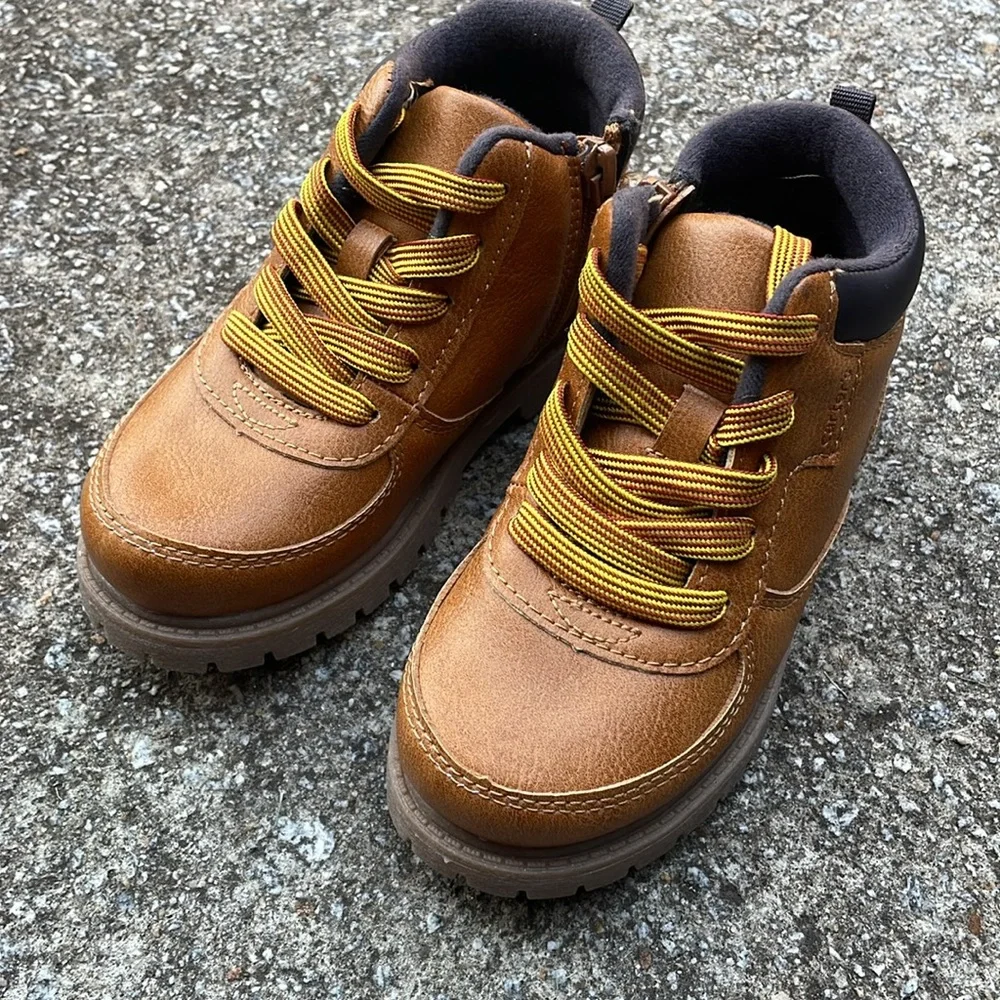 NWOT Carter’s Boston Boys Hiking Boots Brown Toddler Size 11M